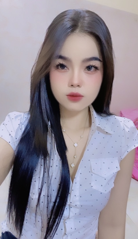 Chi_NaNa gallery photo 2